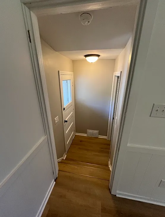 3 bed, 1172 sqft, $1,950 — Photo 3