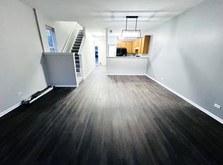 314 Falling Waters Ln, Lake Villa, IL 60046