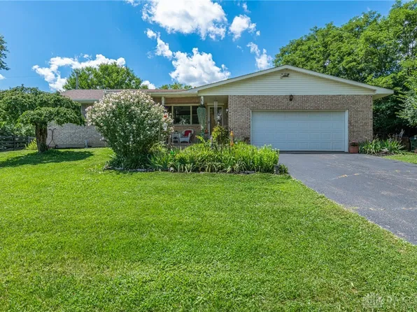 7883 Pleasant Valley Rd, Camden, OH 45311