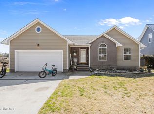 643 Riva Ridge Road, Sneads Ferry, NC 28460