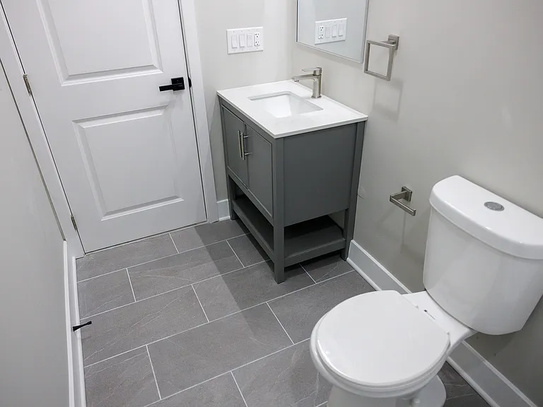 1201 Lindley Ave #4 — Photo 24