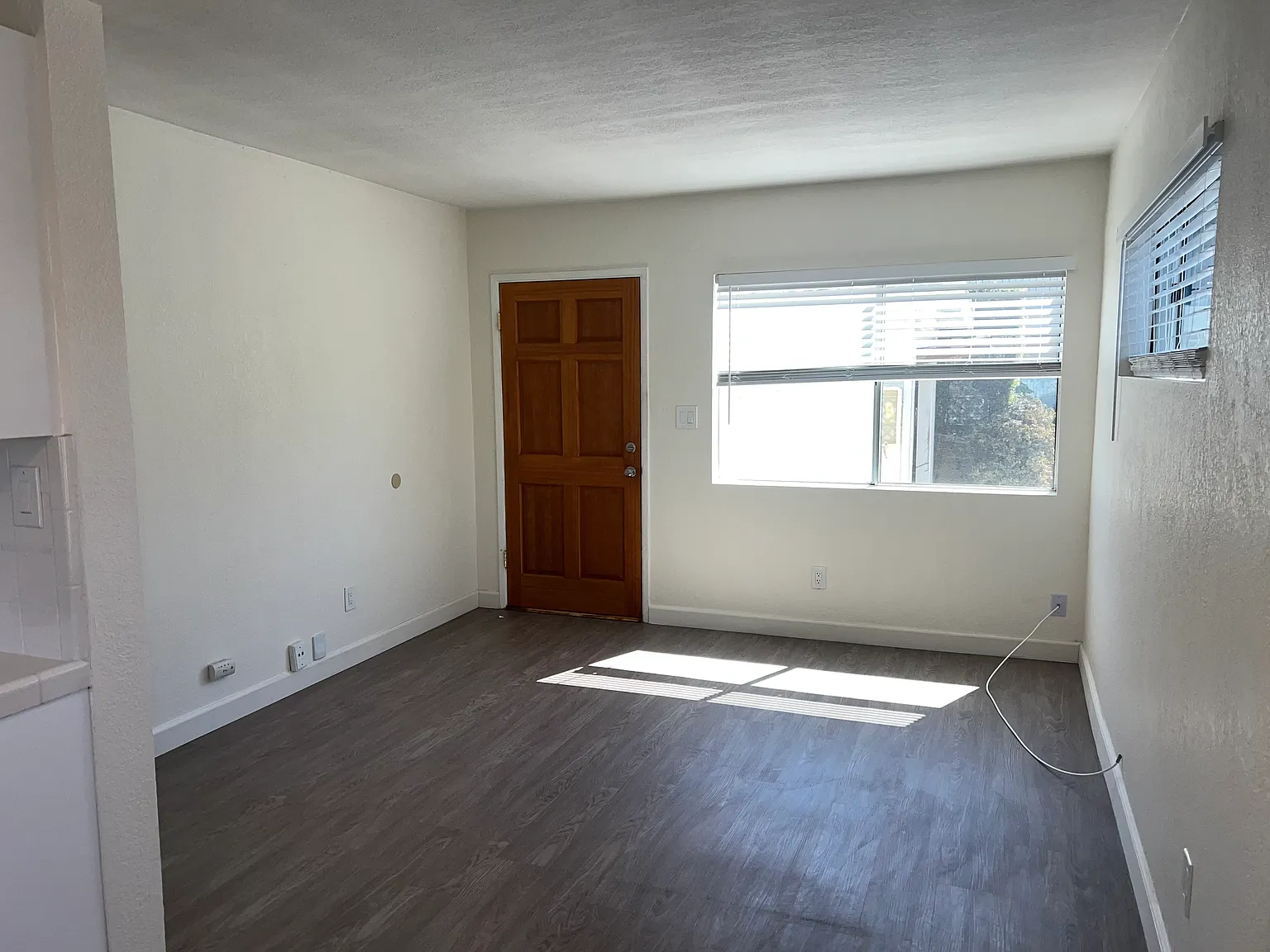 1 bed, $2,500 — Photo 2