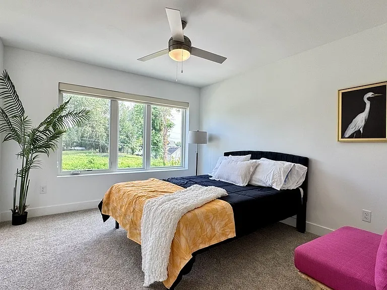 1217 E 29th St #1213 — Photo 10