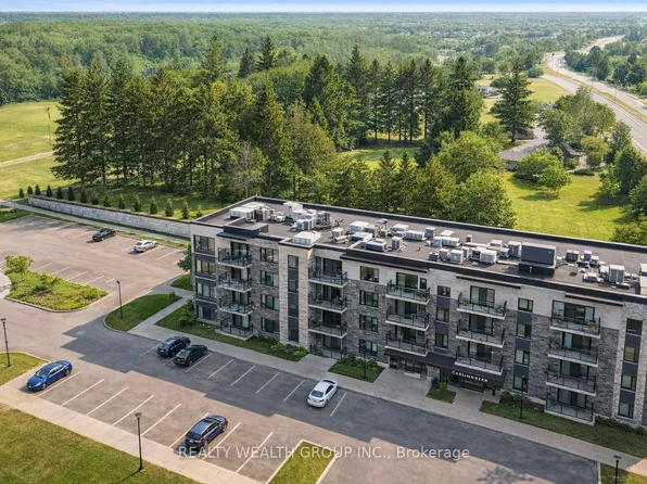 1201 Lackner Pl #308, Kitchener, ON N2A 0L4