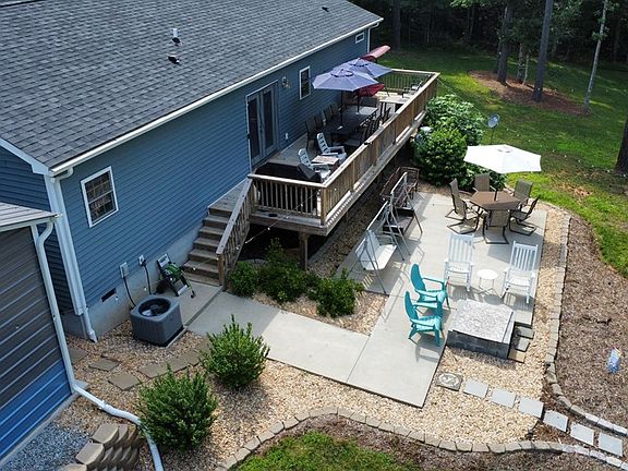 5th image of 2255 Gully Tavern Rd
