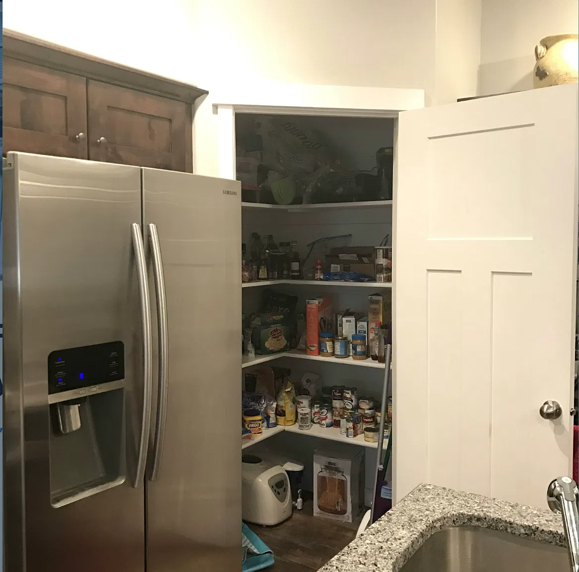 4 bed, 2500 sqft, $650 — Photo 4