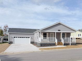 1413 New Horizons Trl, Traverse City, MI 49686
