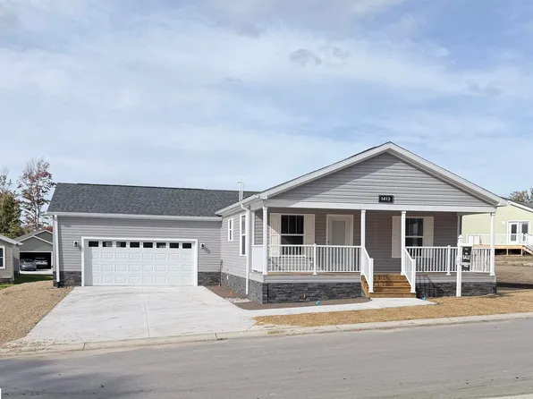1413 New Horizons Trl, Traverse City, MI 49686