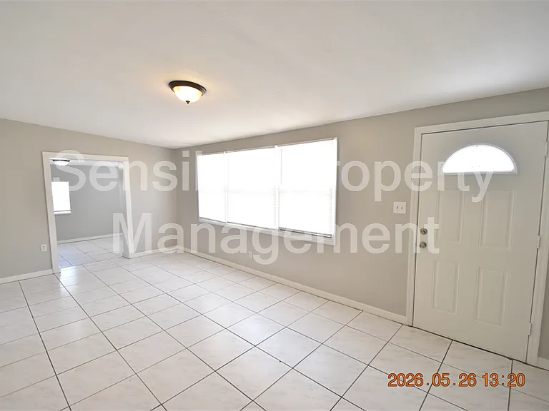 4011 W Marietta St — Photo 3