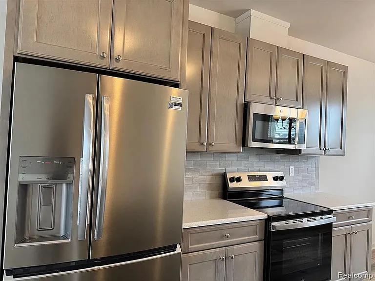 2151 Park Dr — Photo 12
