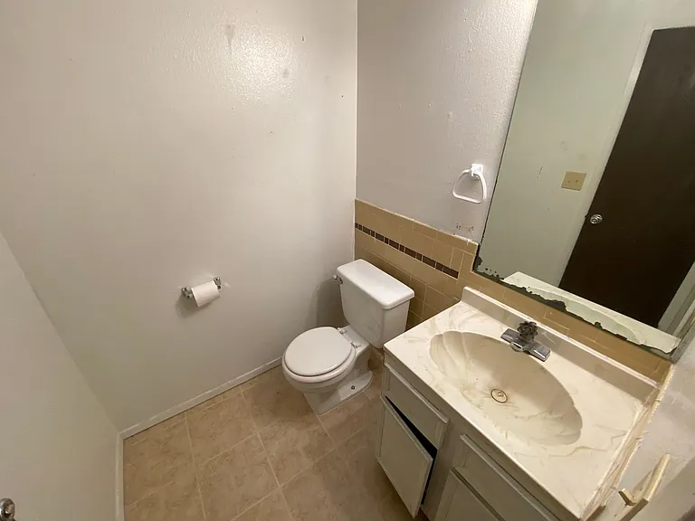 10608 Springwood Dr — Photo 19
