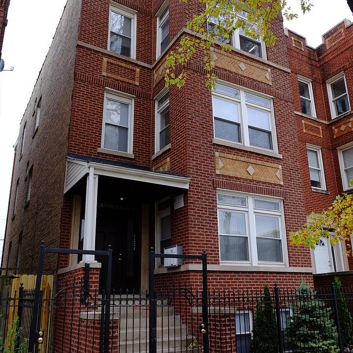 1st image of 2619 N Hamlin Ave APT 1