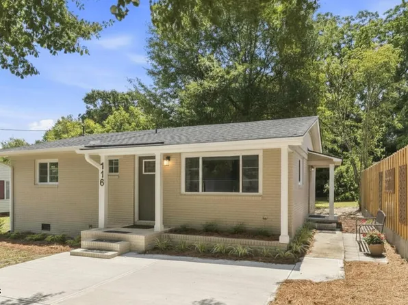 116 E Lillington St, Angier, NC 27501