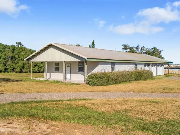 3305 Lampp Rd, Plant City, FL 33565