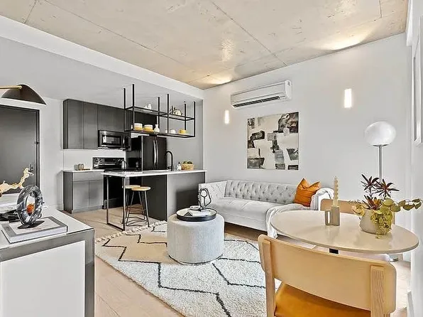 458 E 25th St #407, Brooklyn, NY 11226