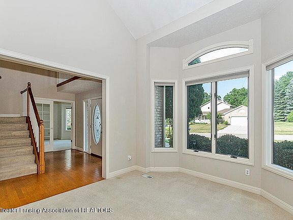 3rd image of 2795 Dunwoody Cir