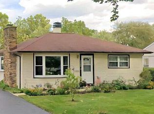 3704 Oriole Ln, Rolling Meadows, IL 60008