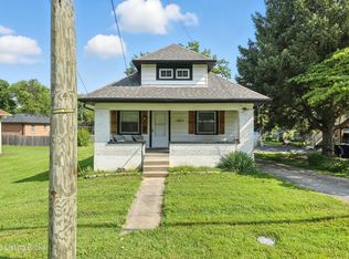 1871 Kendall Ln, Shively, KY 40216