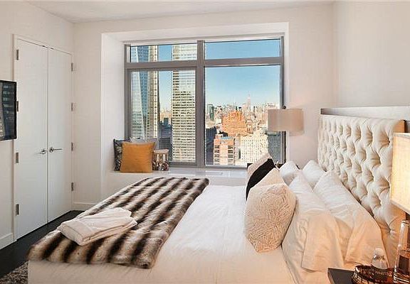 4th image of 123 Washington St Penthouse 55B