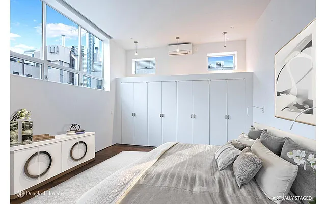 Rented by Douglas Elliman | media 25