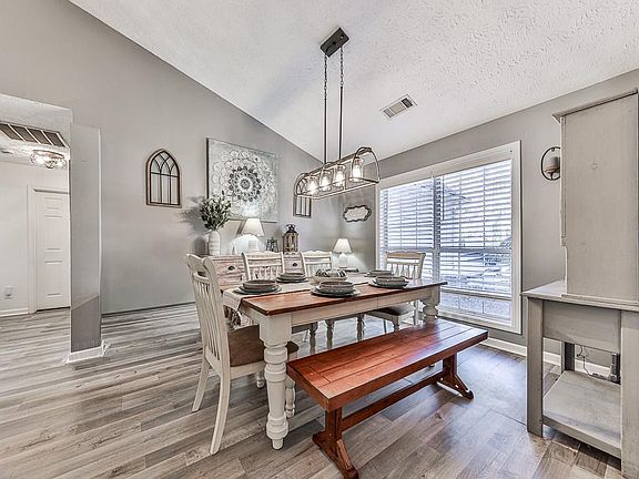 5th image of 162 Old Burnt Hickory Rd