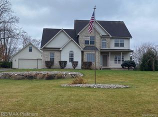 4426 Lily Dr, Howell, MI