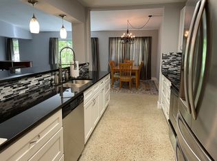 802 SE Atlantic Dr, Lantana, FL 33462