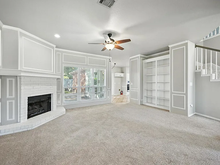 1100 Timberline Ln — Photo 5