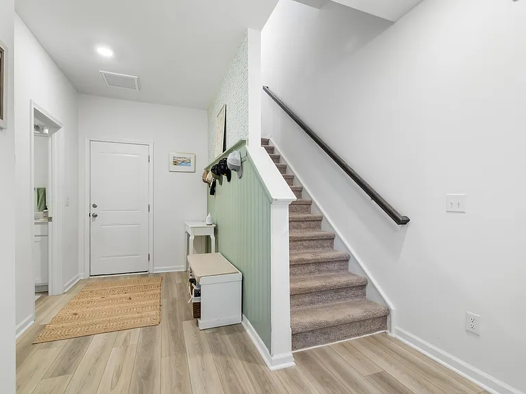 829 Recess Point Dr — Photo 5