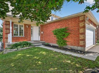 238 Briarmeadow Dr, Kitchener, ON N2A 4C4