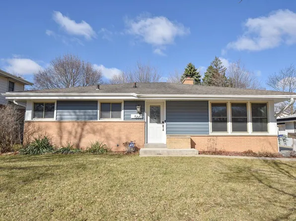 5669 South 24th STREET, Milwaukee, WI 53221