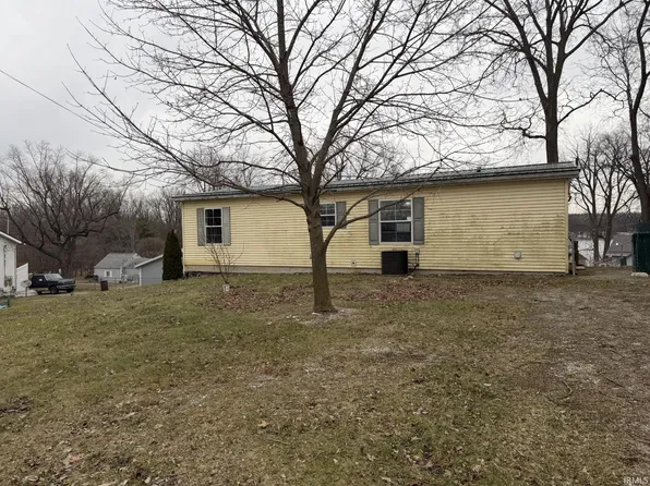 7505 N 1200th Rd W, Middlebury, IN 46540