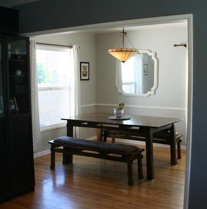 An open floor plan between the living room and dining room