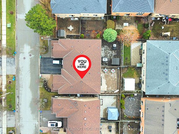 2nd image of 89 Sanderson Rd