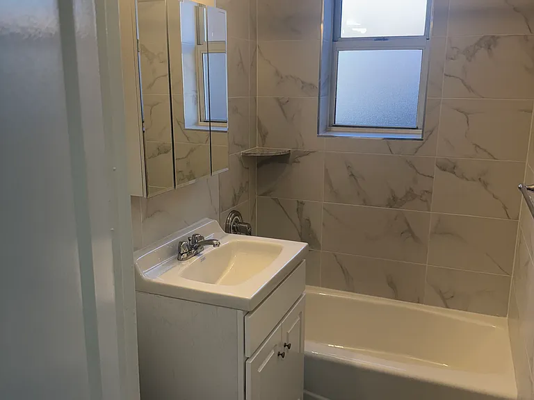2058 Cropsey Ave #6C — Photo 5