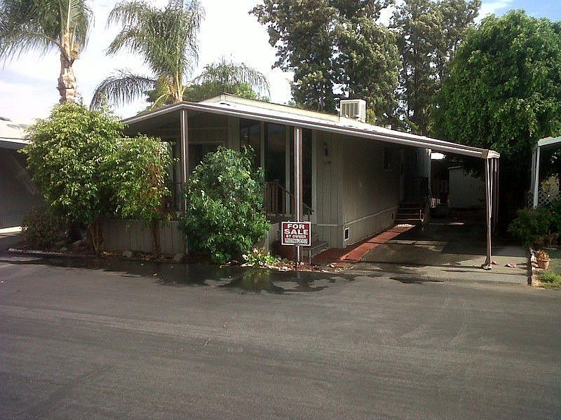 1st image of 1512 E 5th St Space 119