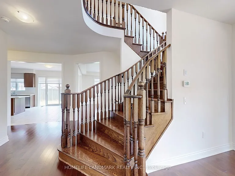 1533 Devine Point — Photo 25