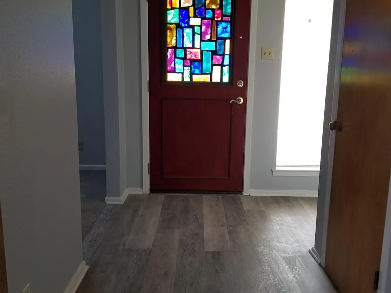 5310 King George Dr — Photo 3