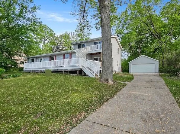 8017 W 146th Ave, Cedar Lake, IN 46303