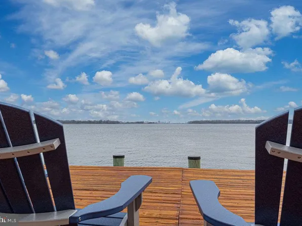 1 Clubhouse Dr, Ocean Pines, MD 21811