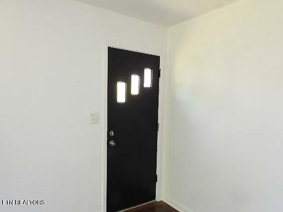4th image of 101 Desoto Dr