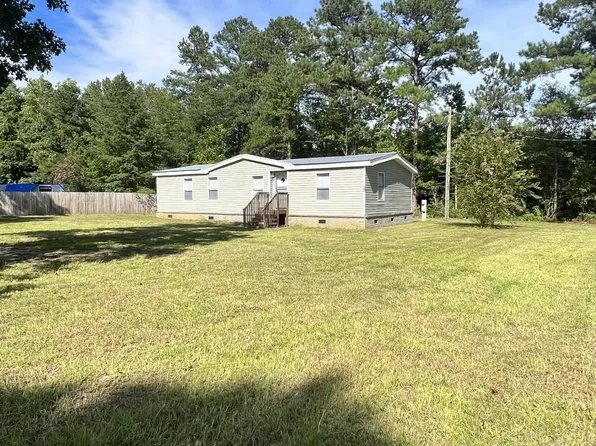 260 Buckles Ln, Saint Stephen, SC 29479