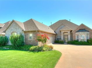12308 Chateaux Rd, Oklahoma City, OK 73142
