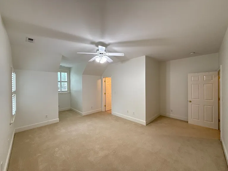 1500 Ferncliff Rd — Photo 25