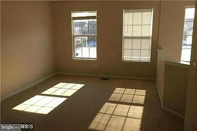 1303 Wilcox Ave — Photo 11