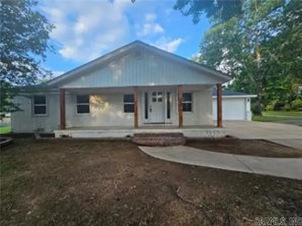 612 N Greenwich Ave, Russellville, AR 72801