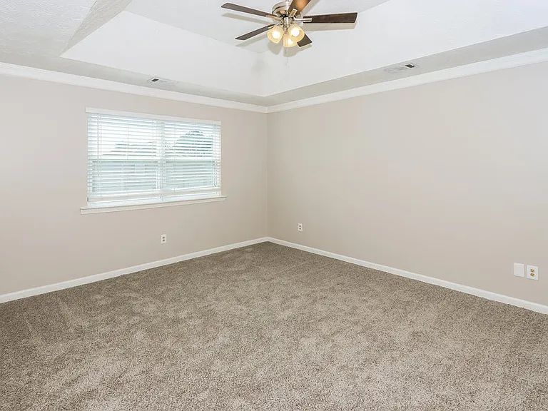 843 Shoals Ct — Photo 11