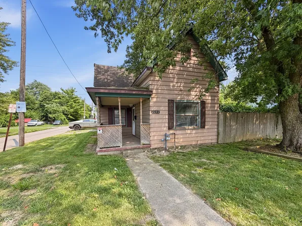 2202 Columbus Ave, Anderson, IN 46016