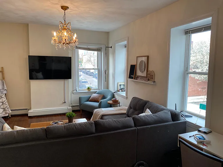 127 N St #2 — Photo 5