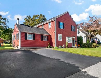 135 Grove Ave, Somerset, MA, 02726